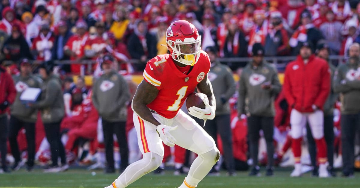 RB Jerick McKinnon Returns to KC Chiefs: Clyde Edwards-Helaire, Ronald  Jones Impact? - Sports Illustrated Kansas City Chiefs News, Analysis and  More