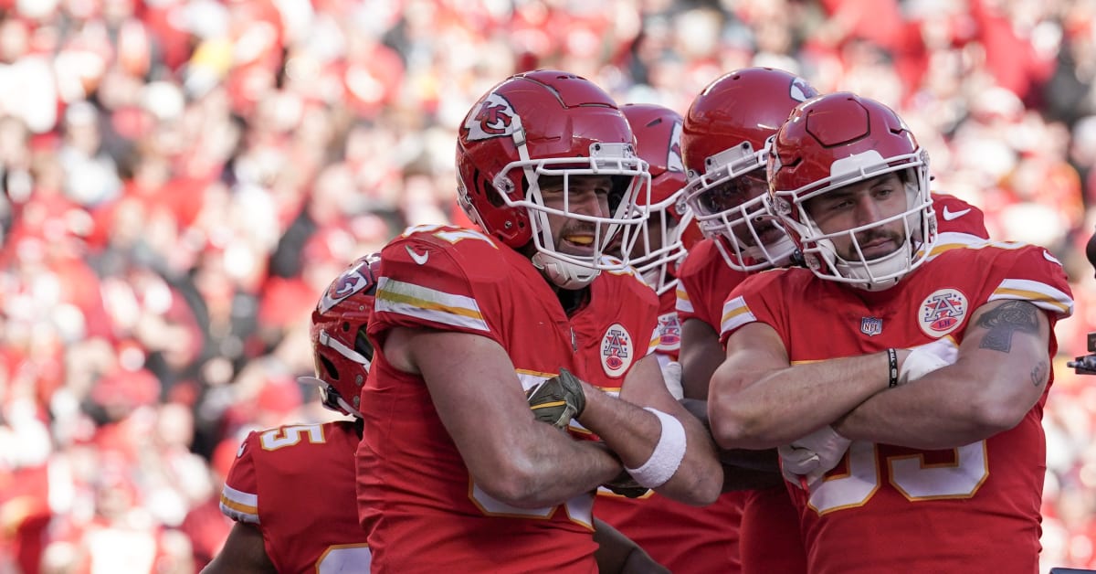 Seattle Seahawks vs. Kansas City Chiefs: Live In-Game Updates - Sports  Illustrated Seattle Seahawks News, Analysis and More