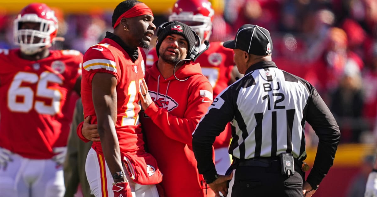 No fines for the controversial hits in the Chiefs-Browns game