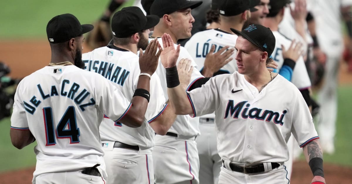 Miami Marlins open up a 40 man spot by demoting reliever