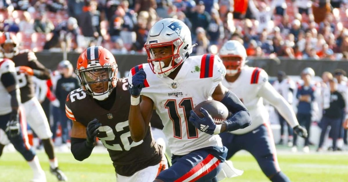 Why has Patriots rookie WR Tyquan Thornton disappeared from the offense?