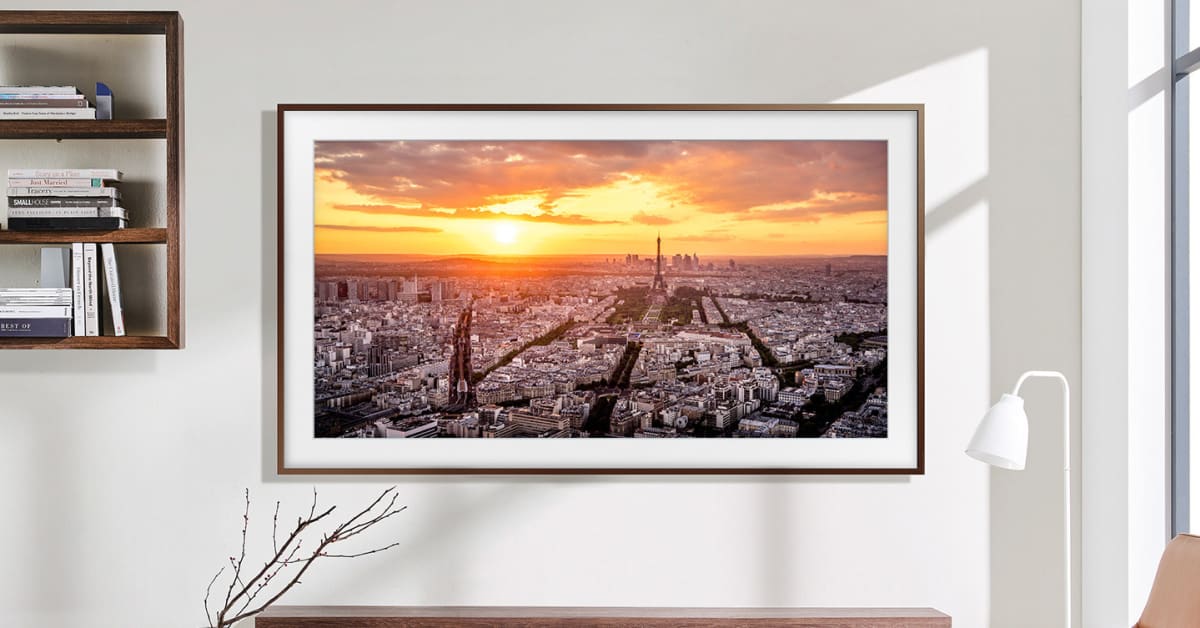 This 55-inch Samsung Frame TV is on sale for 35 percent off in 's  Black Friday sale