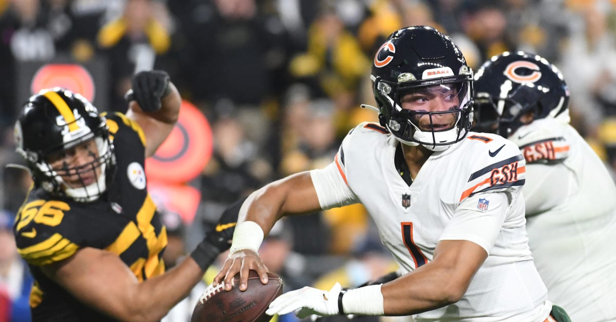 NFL insider labels Mike Tomlin a fan of Justin Fields - Sports Illustrated  Chicago Bears News, Analysis and More