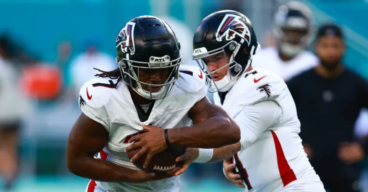 Halftime Report: Defense Steps Up to Give Atlanta Falcons 15-14 Lead Over  Buffalo Bills - Sports Illustrated Atlanta Falcons News, Analysis and More