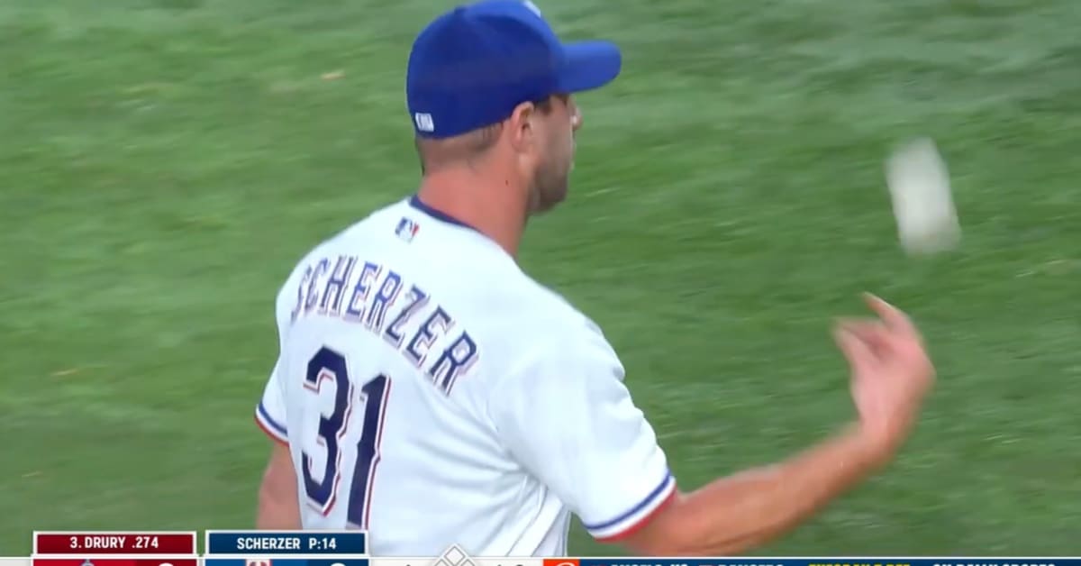 Max Scherzer starts angrily undressing, gets opposing manager