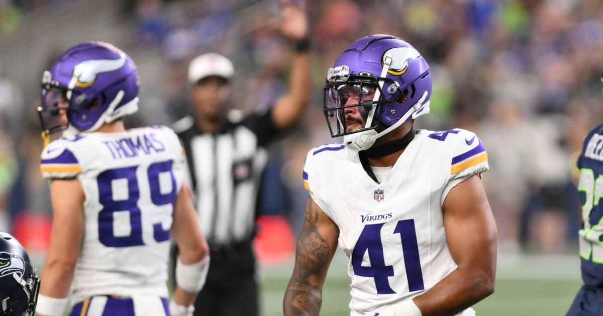 Vikings make handful of roster moves before Sunday's game - Daily