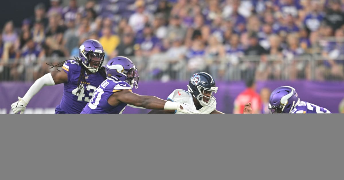 Vikings make a surprising roster move before final preseason game