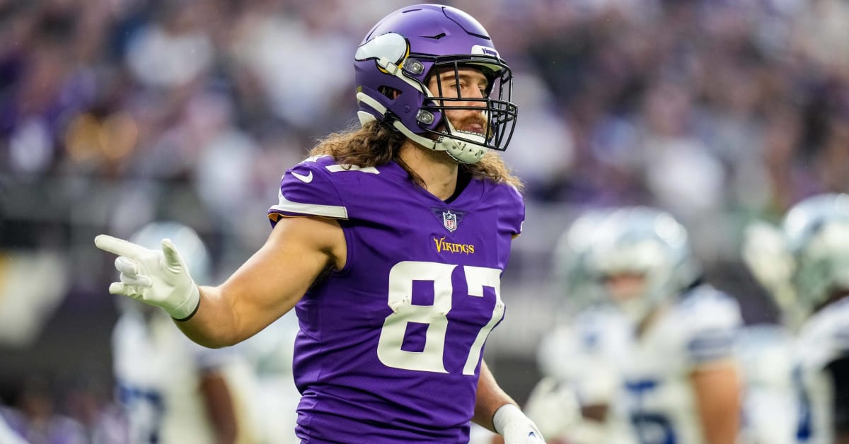 Vikings, T.J. Hockenson Agree to RecordSetting MultiYear Extension