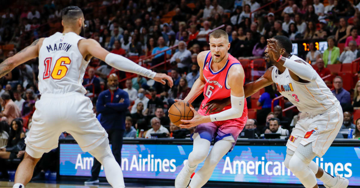 Miami Heat pay tribute to José Fernández before first home game