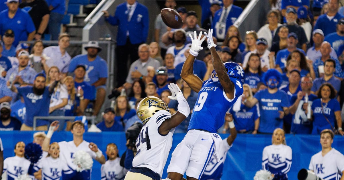 Takeaways: The Cats beat Akron 35-3 but there is still a lot that needs to  be fixed - Sports Illustrated Kentucky Wildcats News, Analysis and More