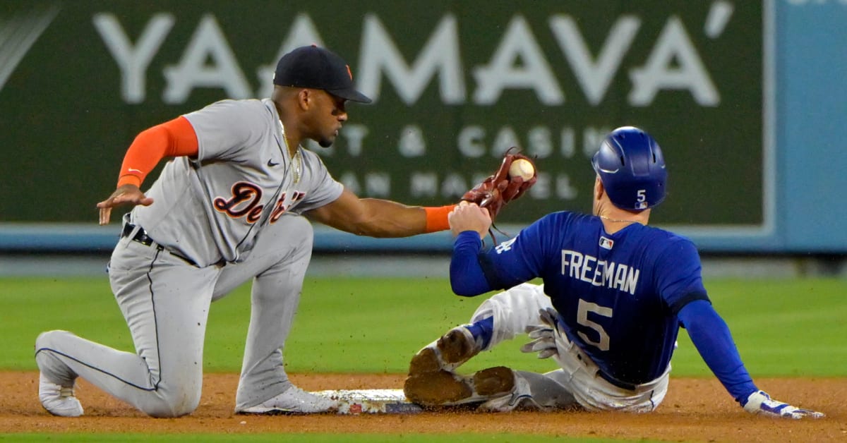 LOS ANGELES, CA - APRIL 02: Los Angeles Dodgers first baseman Freddie  Freeman (5) looks on during a regular season game between the Arizona  Diamondbacks and Los Angeles Dodgers on April 2