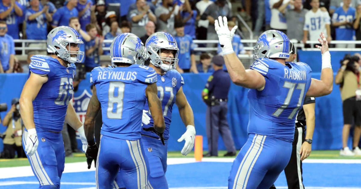 Lions' Sam LaPorta continued to set NFL records for a rookie tight end on  Sunday