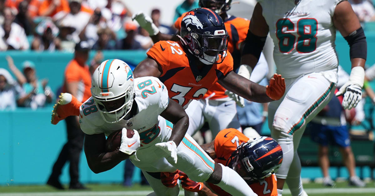 Aggie Achane tops 200 yards rushing in helping Dolphins score 70