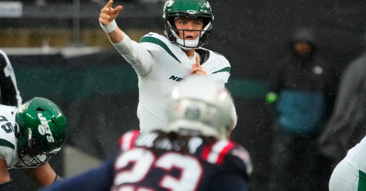 New York Jets QB Zach Wilson explains choosing jersey No. 2 - Sports  Illustrated New York Jets News, Analysis and More