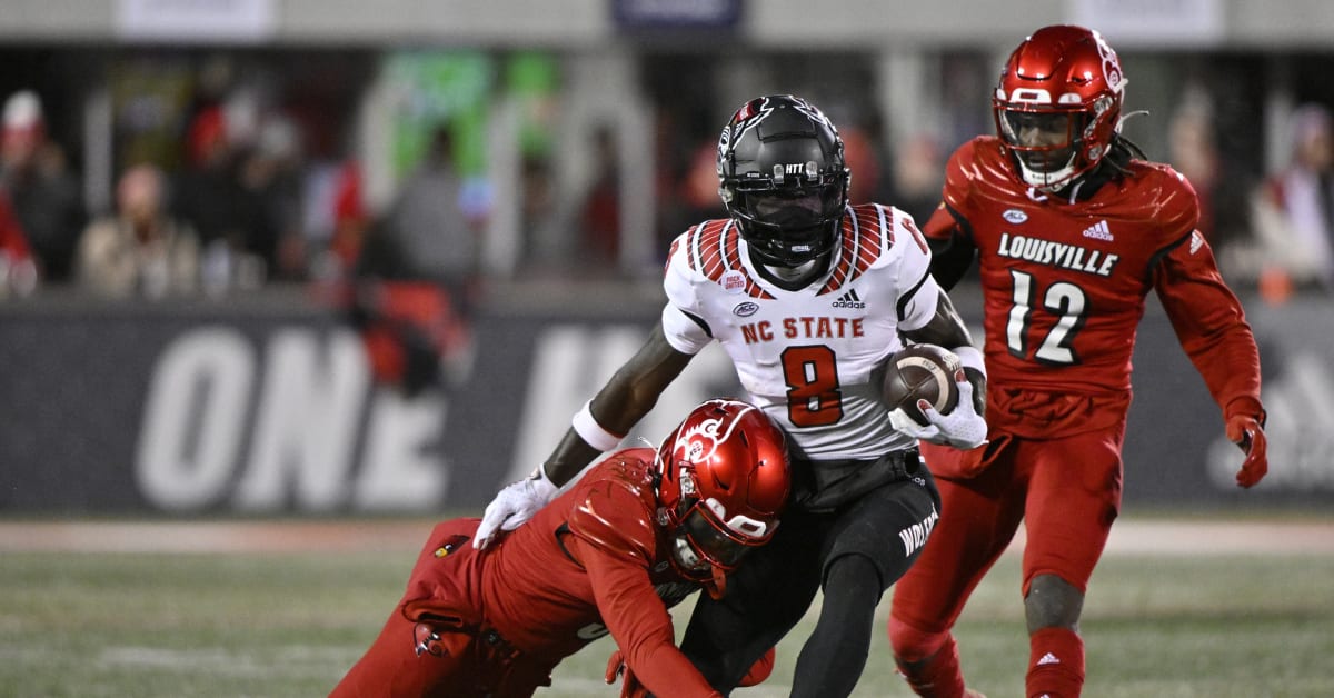 Look good, play good: Rating every NC State football uniform of