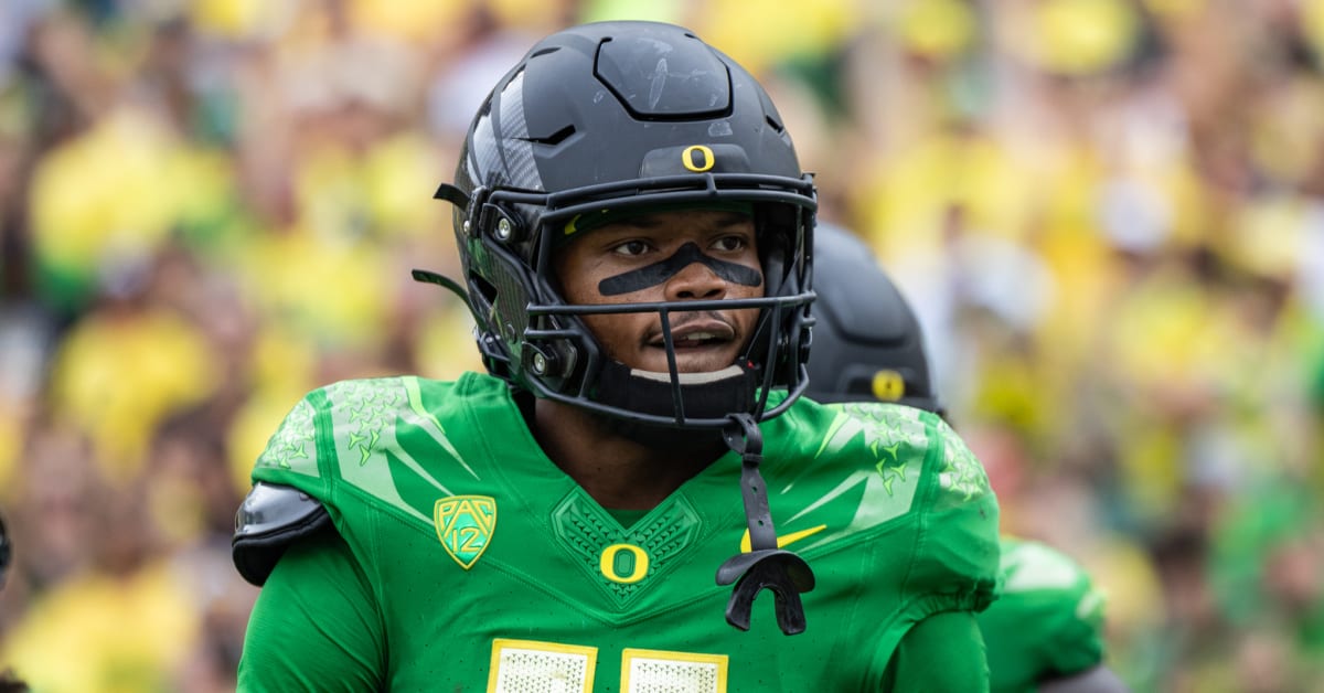 Oregon vs. Stanford: 'Tale of the Tape' for No. 9 Ducks vs. Cardinal