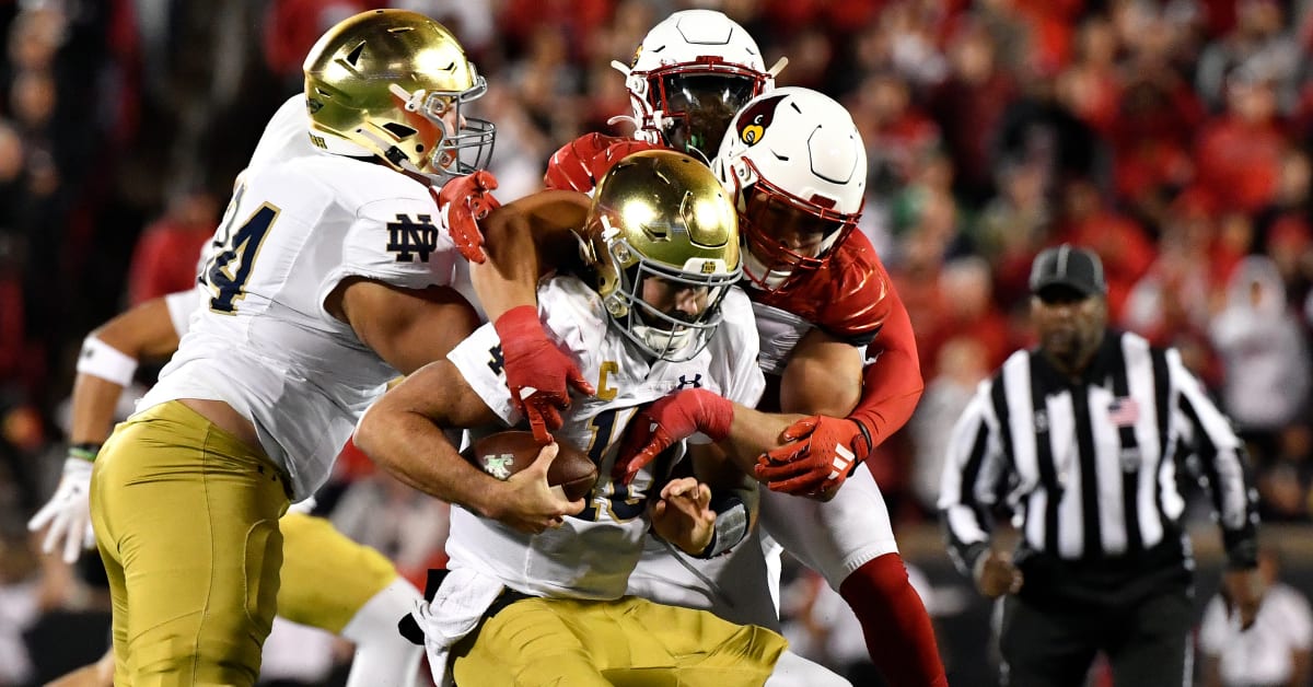 Notre Dame’s College Football Playoff Hopes Crumble With Loss to