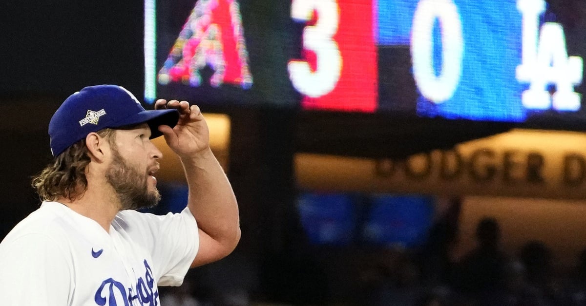 Dodgers flop MLB playoffs: Dave Roberts defends Clayton Kershaw choice