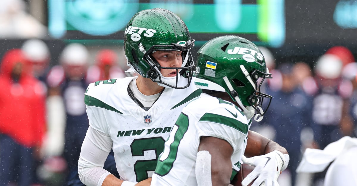 Sports Illustrated NFL Position Rankings Slot Jets' Q-Ball at No. 7 Overall  - Sports Illustrated New York Jets News, Analysis and More