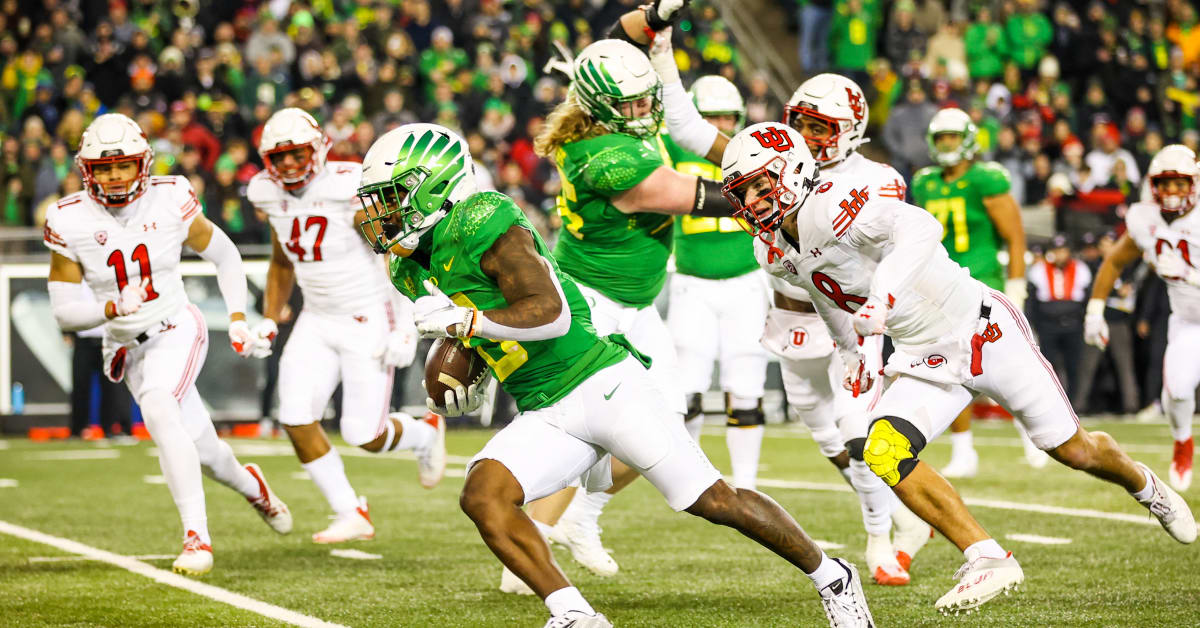 Oregon Football: No. 8 Oregon Ducks Open As Slight Betting Favorites Vs ...