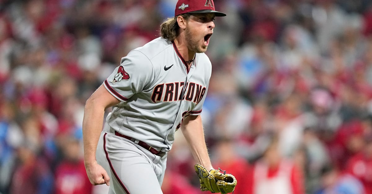 Former Tigers reliever signs with Diamondbacks 