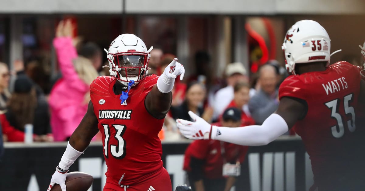 Louisville Football Climbs Up AP Top 25 Poll - Sports Illustrated ...