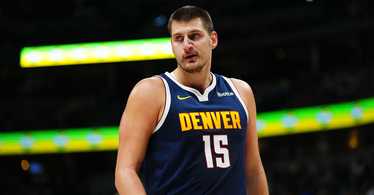 Nikola Jokić’s Latest Behind-the-Back Dime Had ’NBA on TNT’ Crew in Awe ...