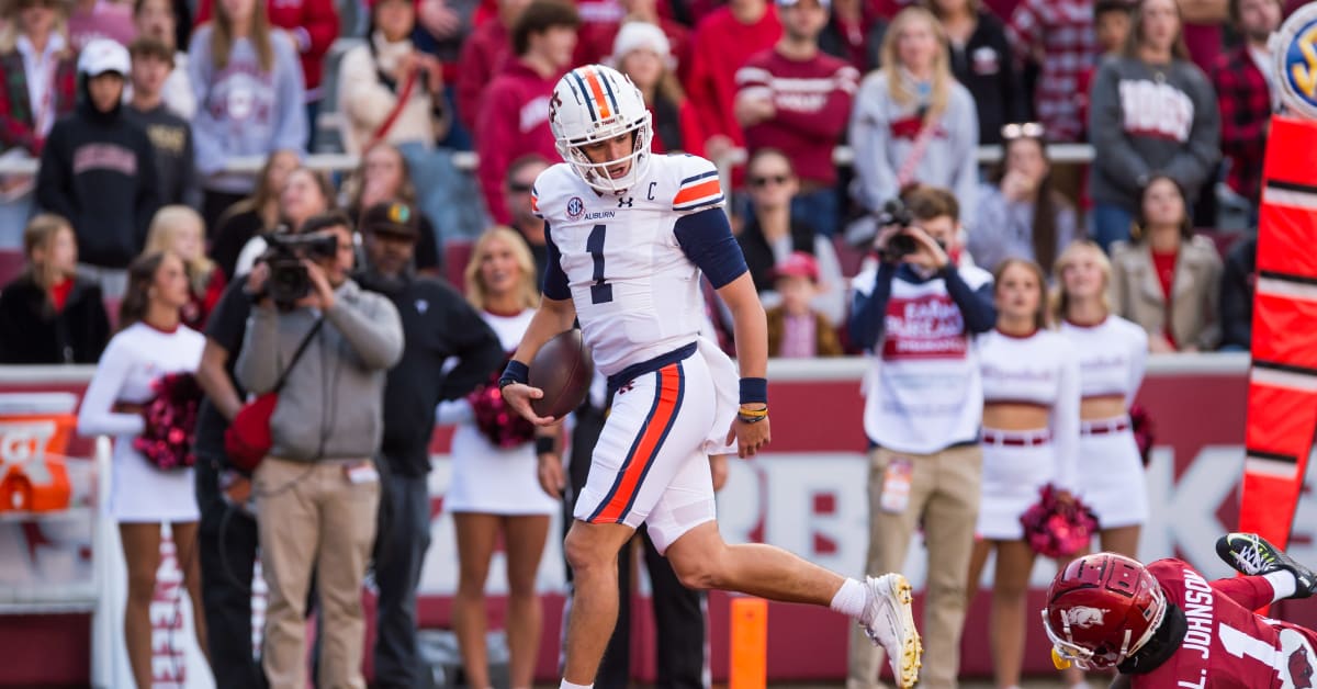 Auburn Football Updated Bowl Projections as Tigers Eligible
