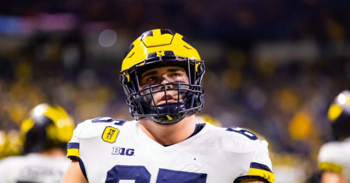 Zak Zinter - Michigan Wolverines Offensive Lineman - ESPN