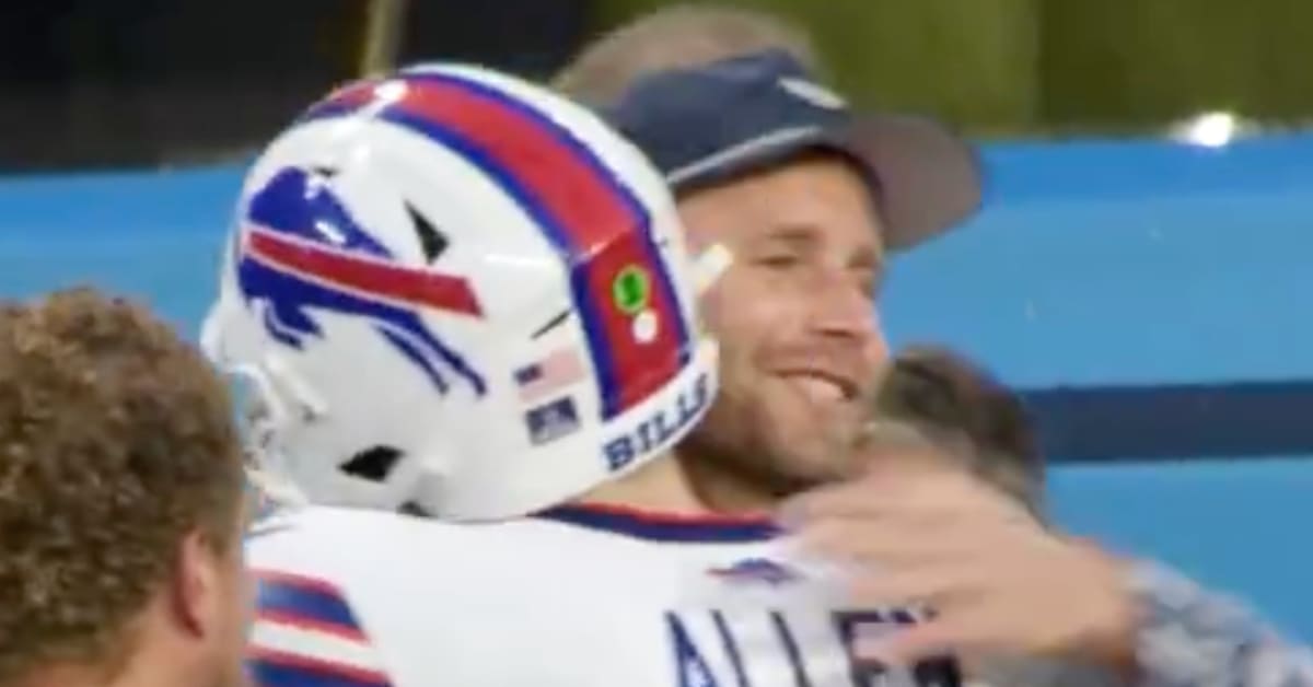 Josh Allen Adorably Remembered a Former Teammate’s Entire Family, and ...