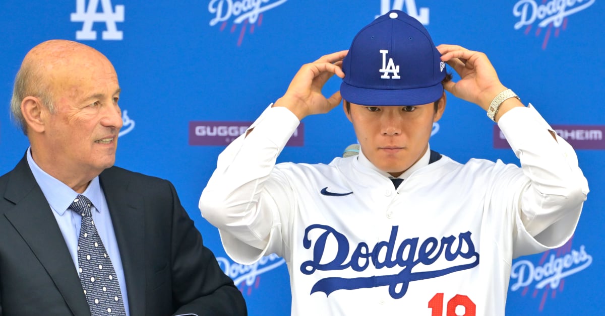 Yoshinobu Yamamoto says Shohei Ohtani helped sell him on Dodgers