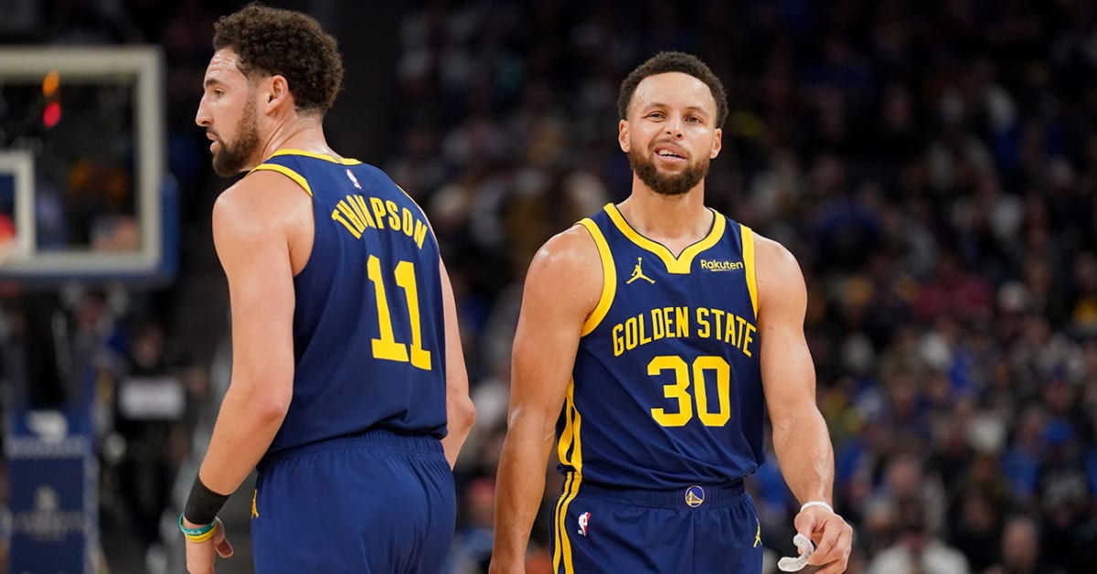 Steph Curry, Klay Thompson Share Somber Moment on Bench ...