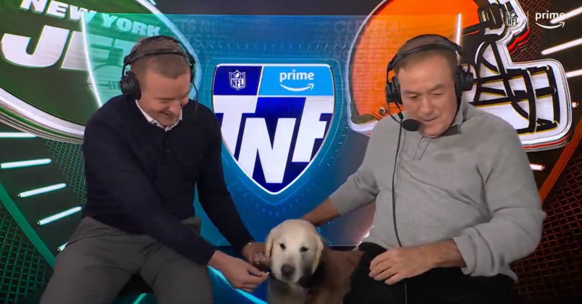 Kirk Herbstreit’s Dog, Ben, Joined ‘Thursday Night Football’ Booth, And ...