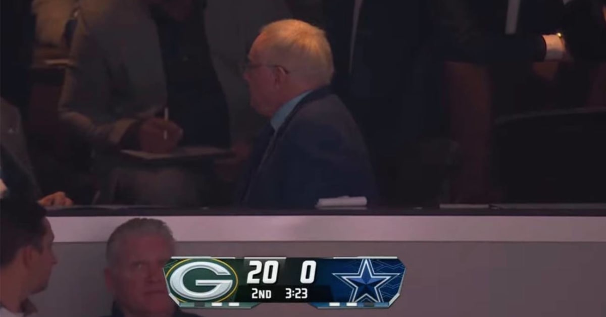 NFL Fans Roasted Cowboys' Jerry Jones After Fox Cameras Caught His ...