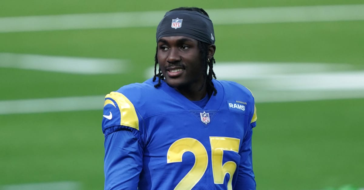 Rams DB David Long Jr. Gives Back To His Community Due To His Mom's Help &  Sacrifice