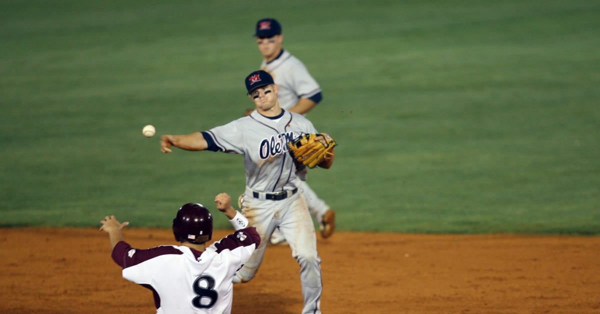 COLUMN: What Should Change in Ole Miss' Baseball Uniforms? - The