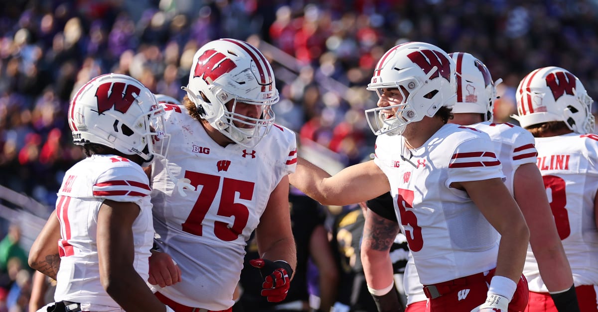 Former Wisconsin Badgers Linemen David Edwards and Rob Havenstein Become Super  Bowl Champions