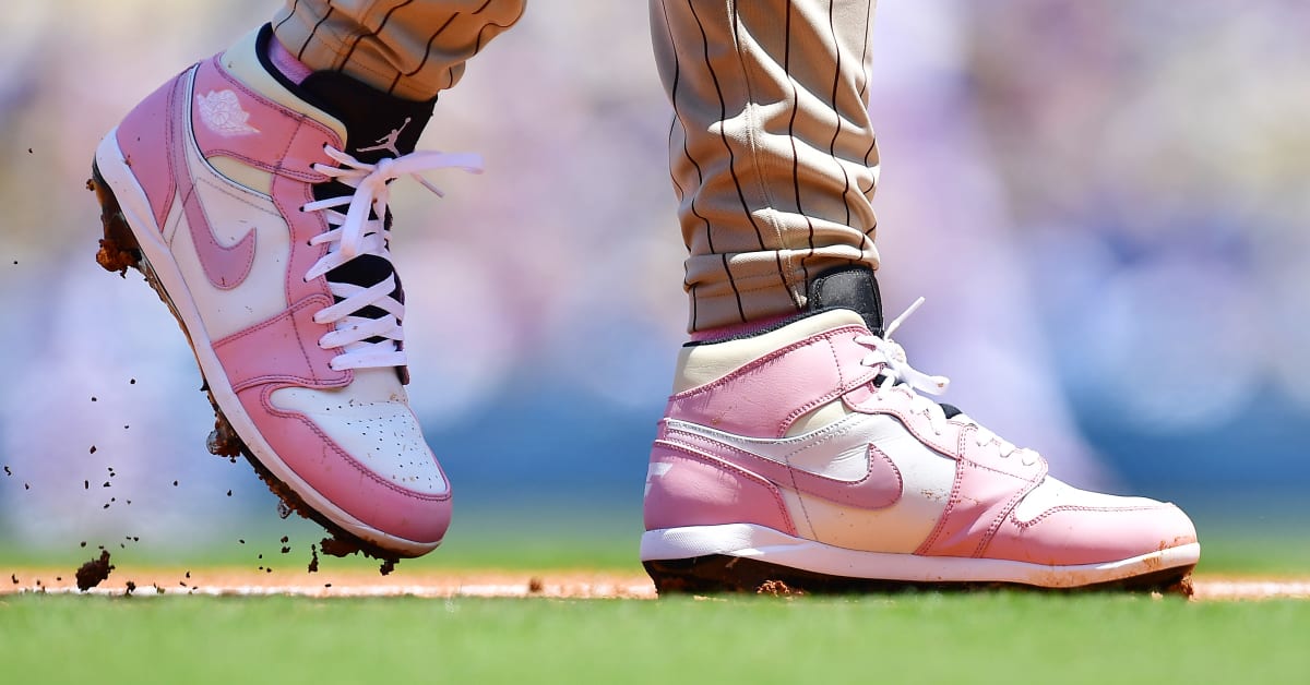 Check out Yankees Aaron Judge Mother's Day cleats – Metro US