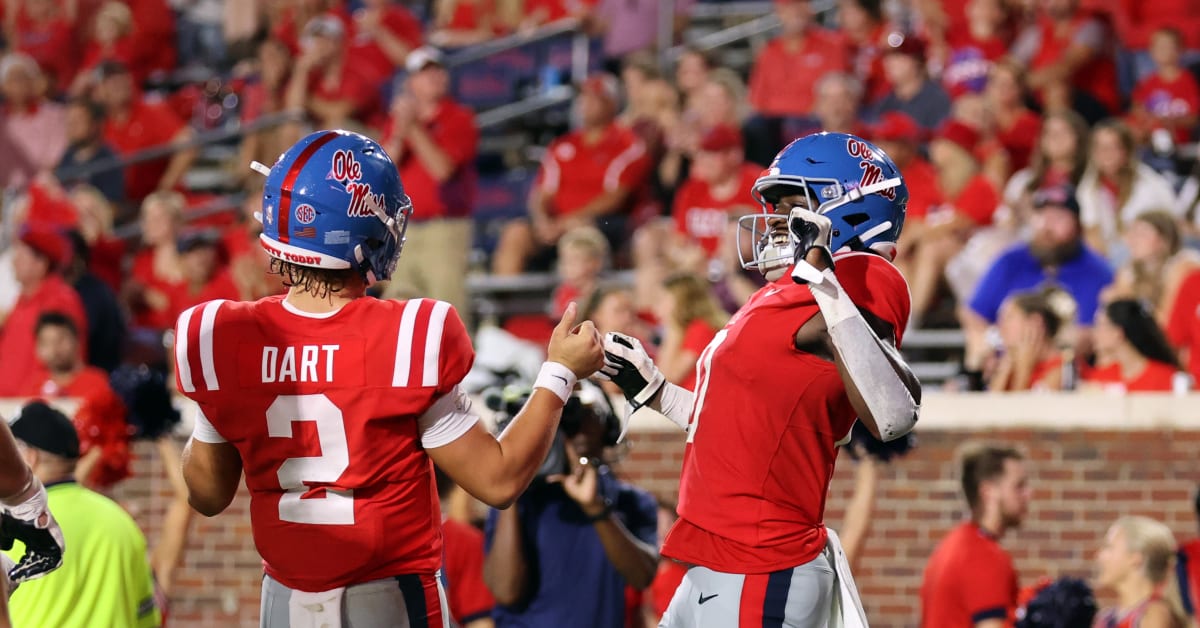 Ole Miss Rebels Included In Ap Preseason Top 25 The Grove Report Sports Illustrated At Ole Miss 