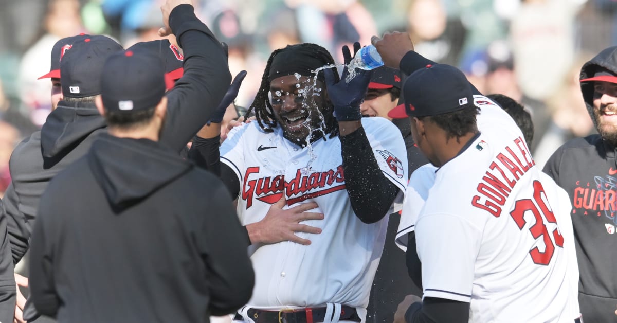 Paul Sewald Recreates Josh Naylor's Infamous Celebration After Mariners  Victory Over Guardians - Sports Illustrated Cleveland Guardians News,  Analysis and More