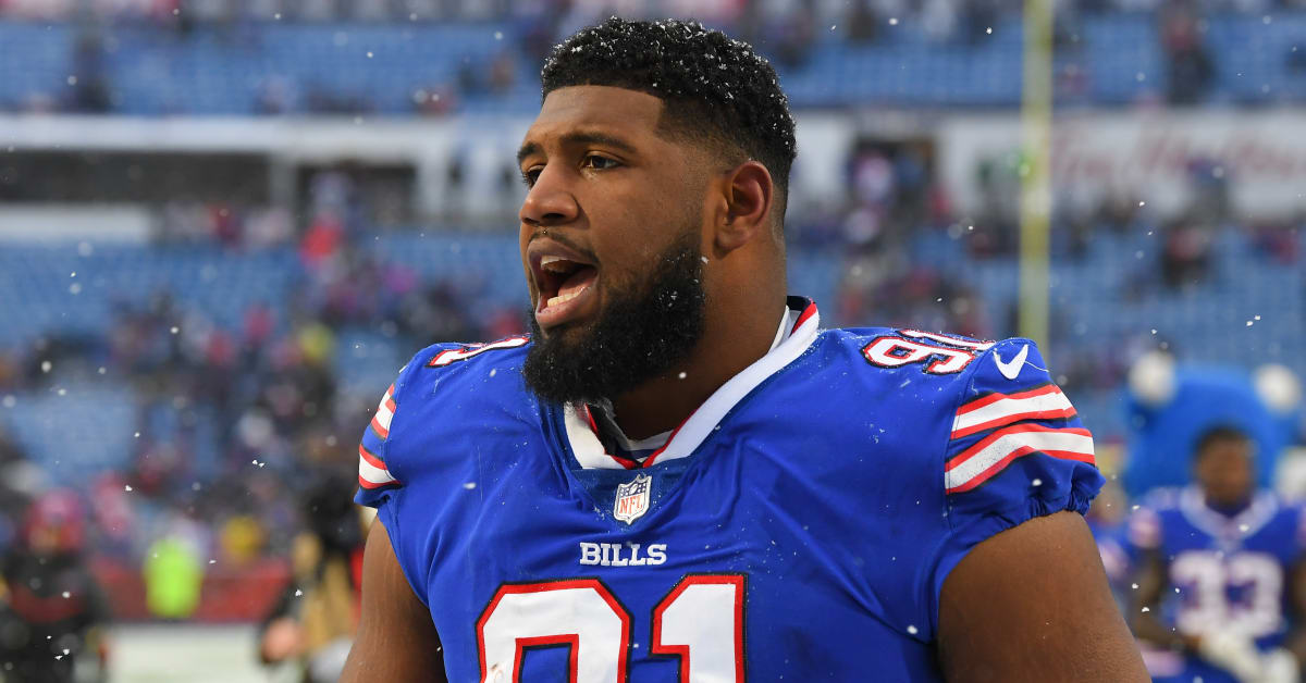 Buffalo Bills defensive tackle Ed Oliver (91) before playing