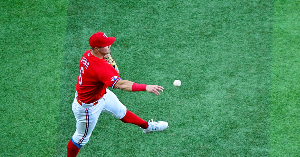 MLB on X: Josh Jung launches a 2-run blast for the @Rangers, his