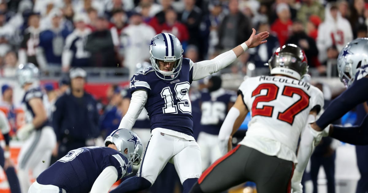 Dallas Cowboys kicker Brett Maher proves #KickersArePeopleToo