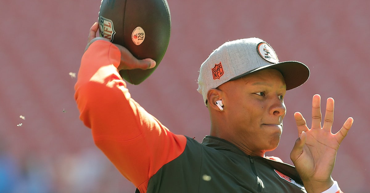 Cardinals Getting Boost From Running Joshua Dobbs