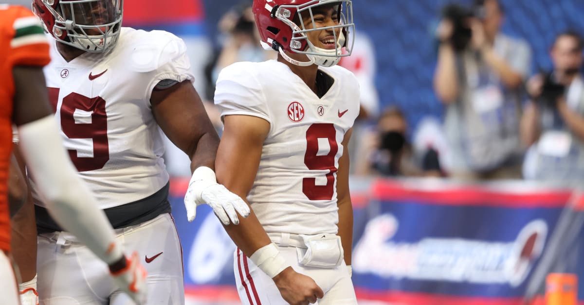 2023 NFL mock draft: QBs, edge rushers dominate top 10 - Sports Illustrated