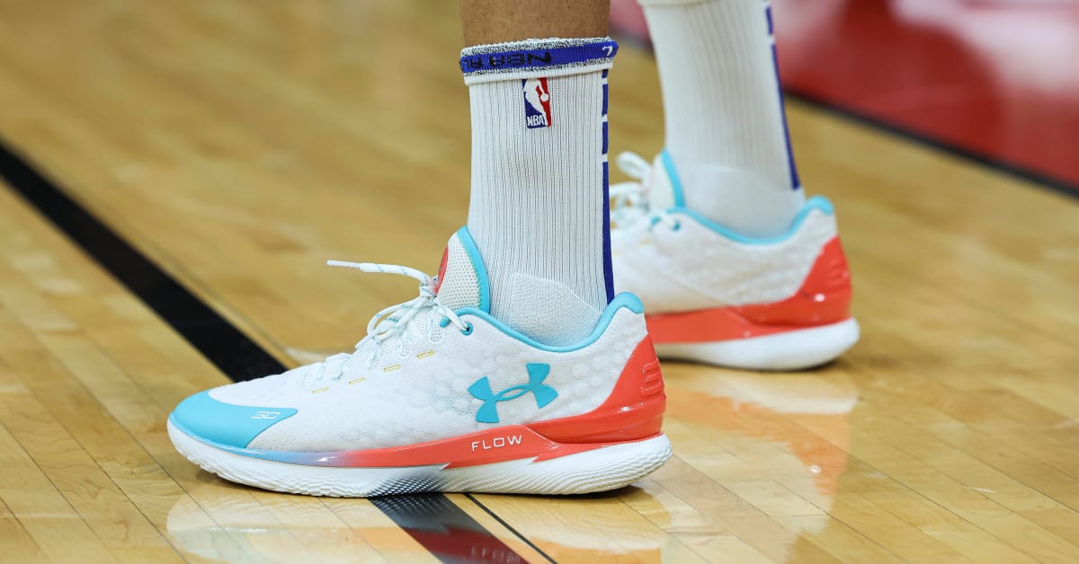Stephen Curry Promotes Family Foundation With Sneakers - Sports ...