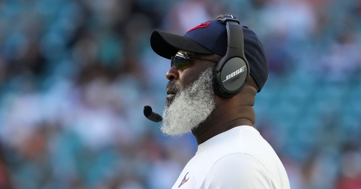 Coach Lovie Smith reveals what Texans must do to end 2022 on a high note