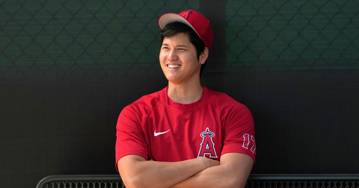 Shohei Ohtani Wears New Balance 9060 at Spring Training - Sports ...