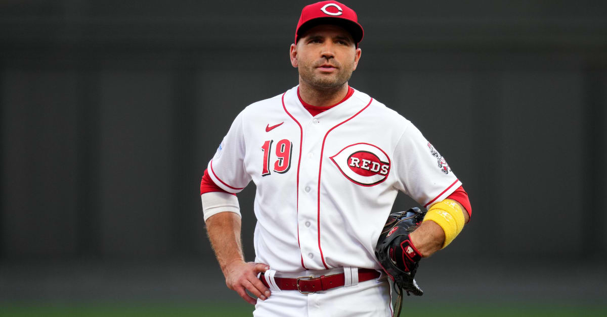 Joey Votto Open to Moving on From Reds for 2024 MLB Season - Sports ...