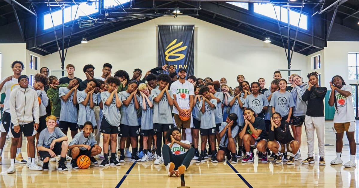 Stephen Curry Hosts 8th Annual Basketball Camp in Bay Area Sports